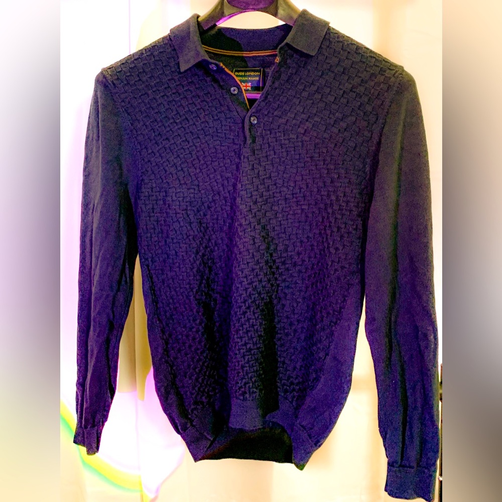 Men’s M Long sleeve shirt